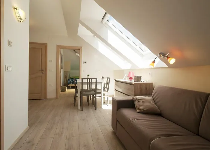 Vesna Pokljuka * Goreljek